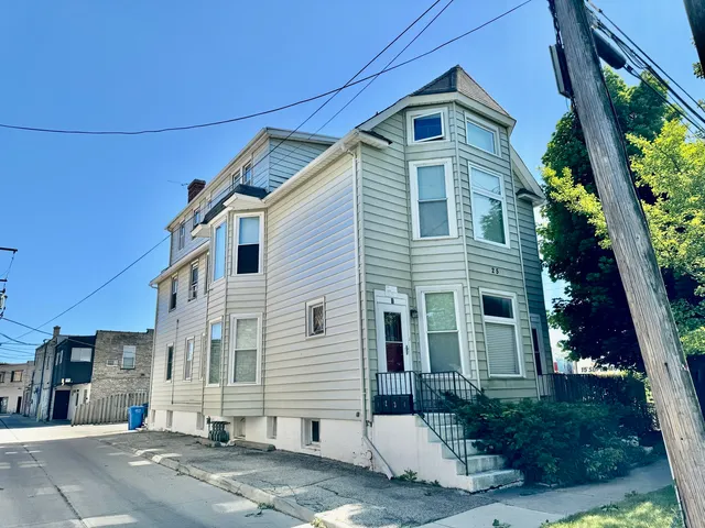 $665,000 | 25 Webster Avenue, Highwood, IL 60040