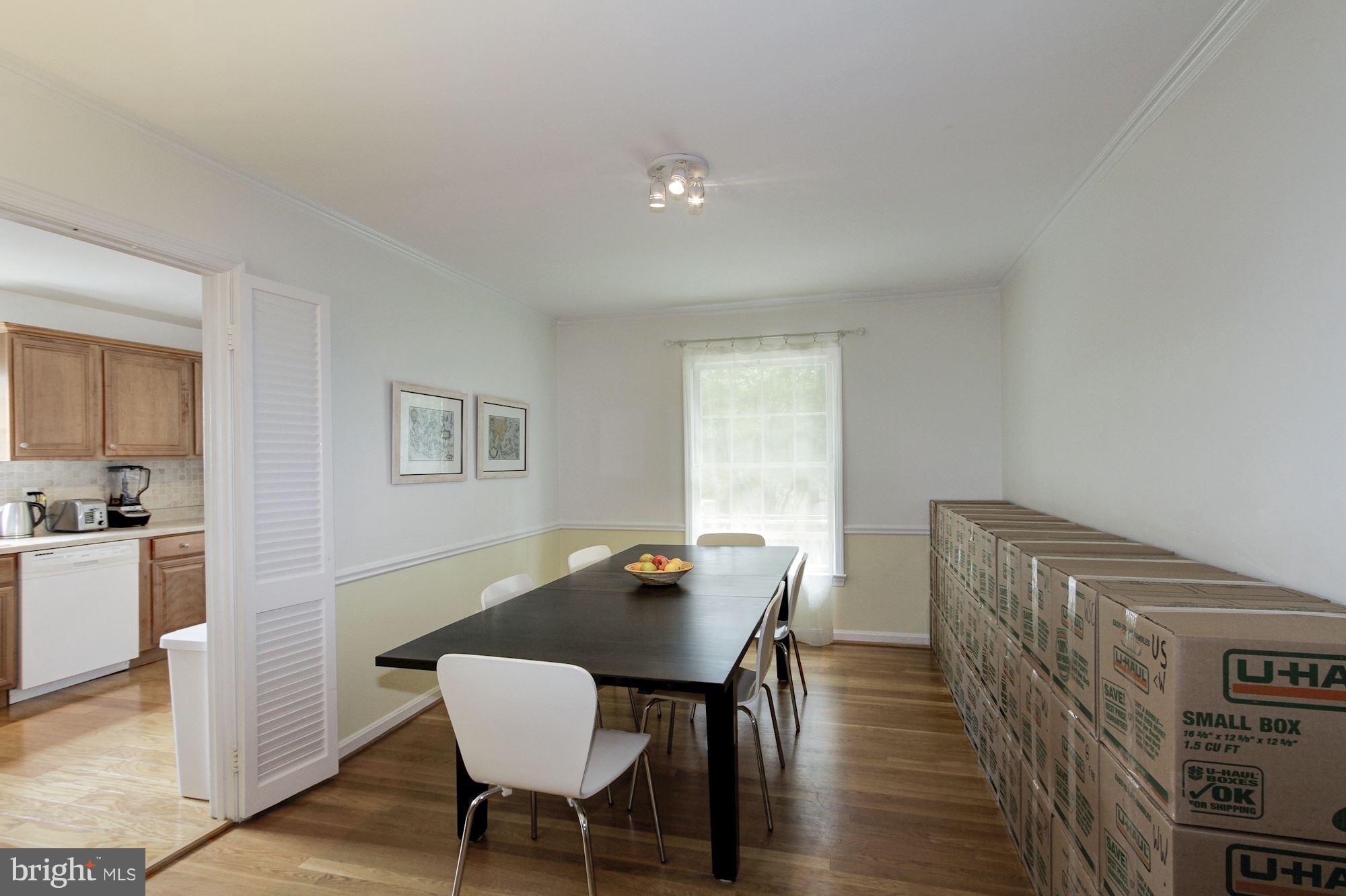 7501 Sebago Road Bethesda, MD 20817 - Photo 7 of 24 Spacious Dining Room