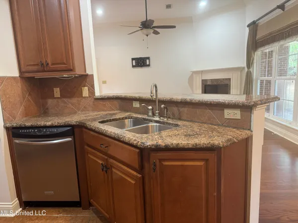 $373,500 | 9 Nottaway Trail, Natchez, MS 39120