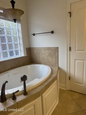 $373,500 | 9 Nottaway Trail, Natchez, MS 39120