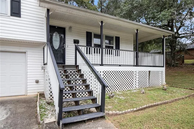 $250,000 | 13 River Oaks Drive Southwest, Cartersville, GA 30120