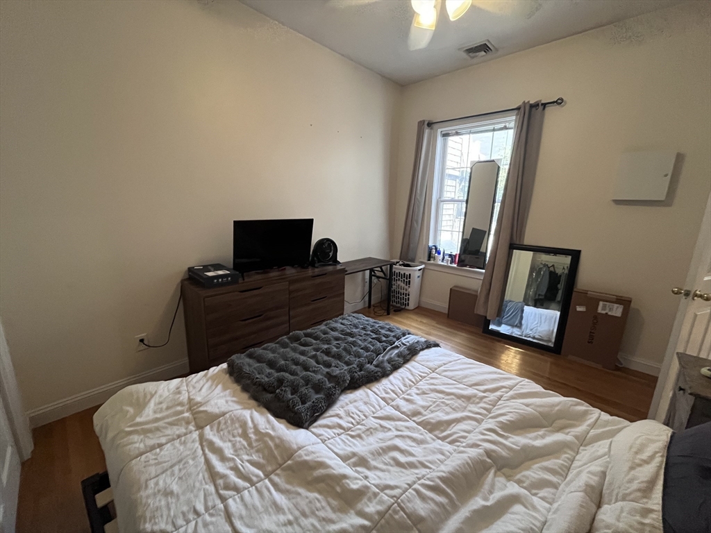 16 Gates Street, Unit 1 Boston, MA 02127 - Photo 18 of 28