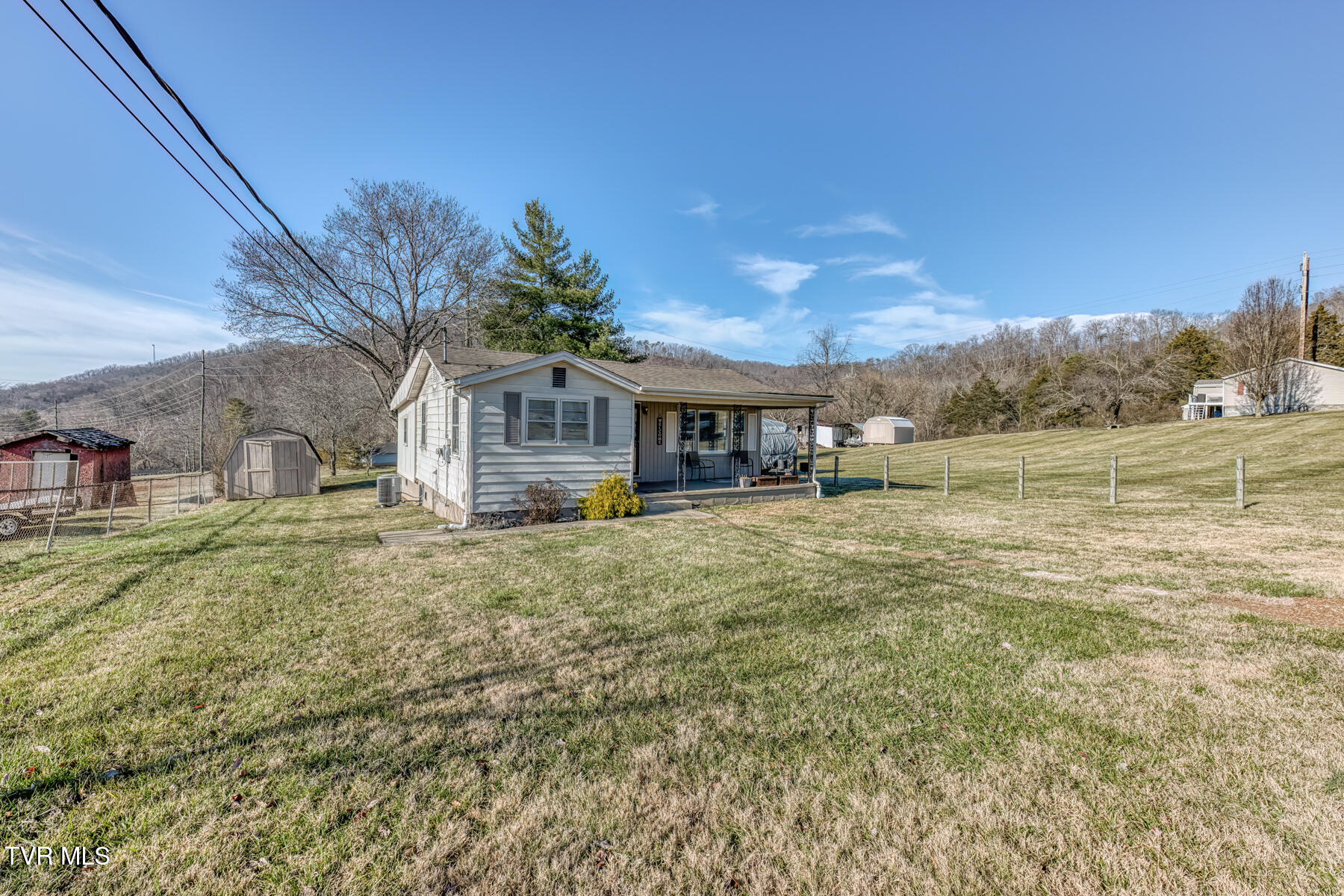 1120 Barber Road Bristol, TN 37620 - Photo 18 of 20 1120 Barber Rd-22