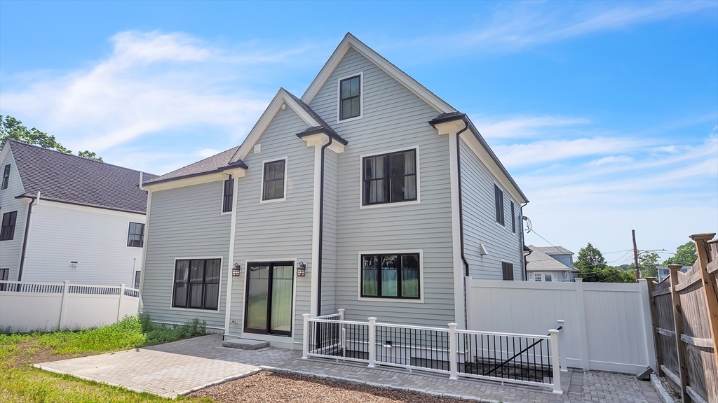 6 Alaric Terrace, Unit B Boston, MA 02132 - Photo 3 of 35