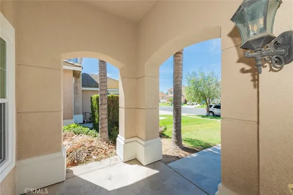 $890,000 | 957 Allegre Drive, Corona, CA 92879