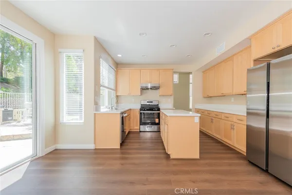 $890,000 | 957 Allegre Drive, Corona, CA 92879