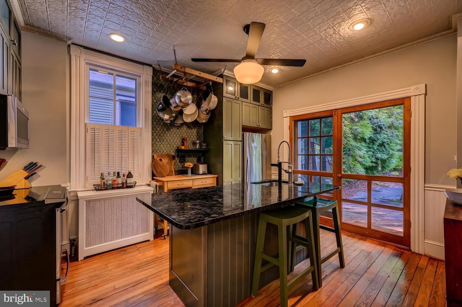 5023 Roland Avenue Baltimore, MD 21210 - Photo 20 of 52