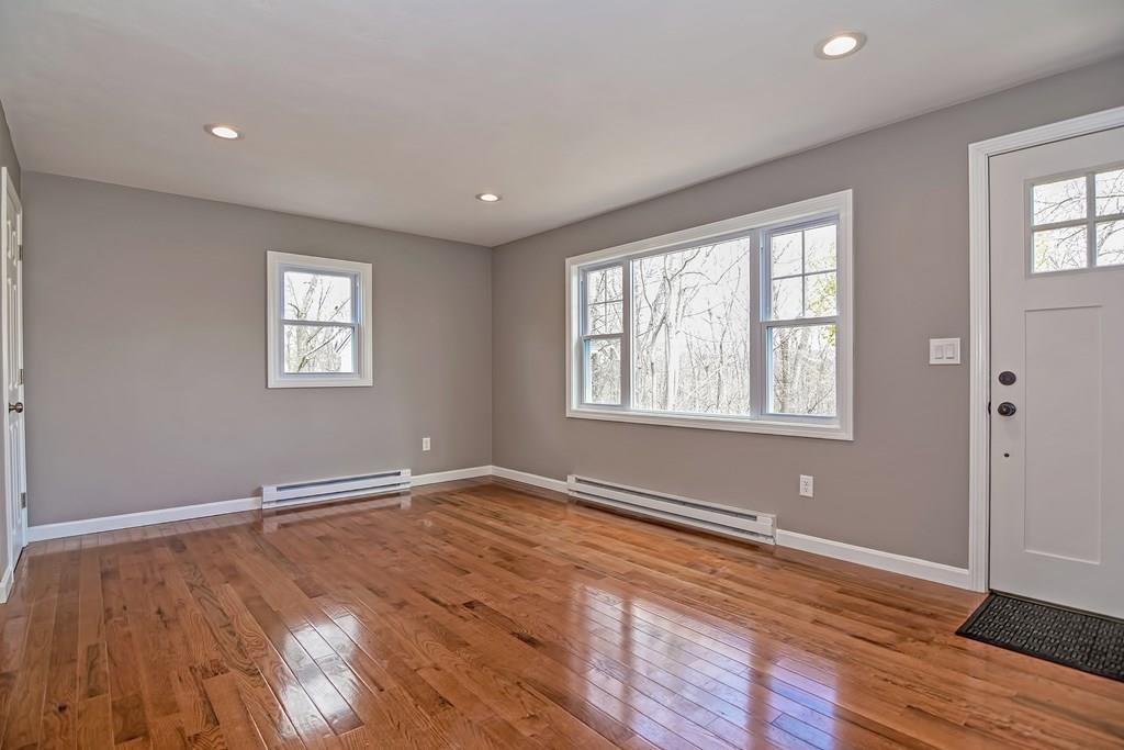 15 Gothic Avenue Worcester, MA 01606 - Photo 11 of 26