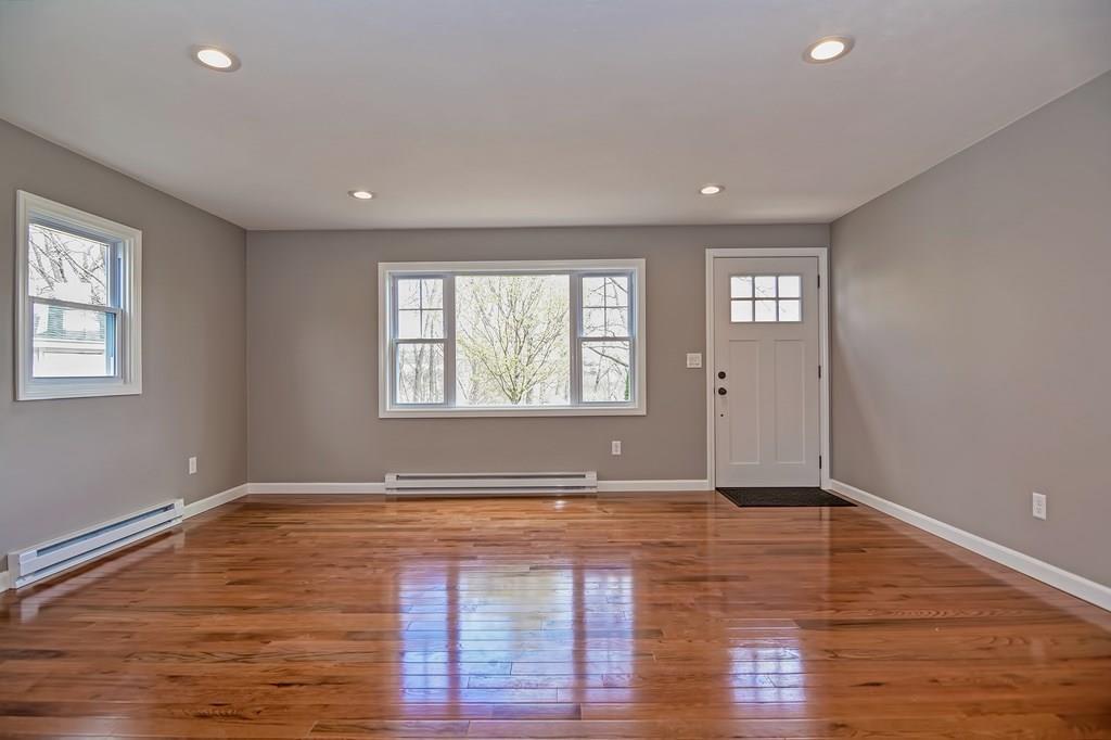 15 Gothic Avenue Worcester, MA 01606 - Photo 12 of 26