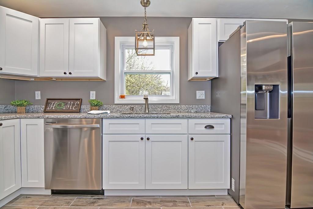 15 Gothic Avenue Worcester, MA 01606 - Photo 6 of 26