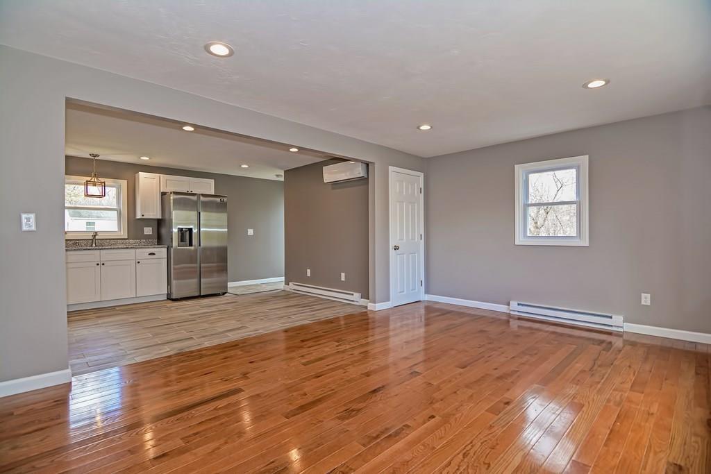 15 Gothic Avenue Worcester, MA 01606 - Photo 9 of 26