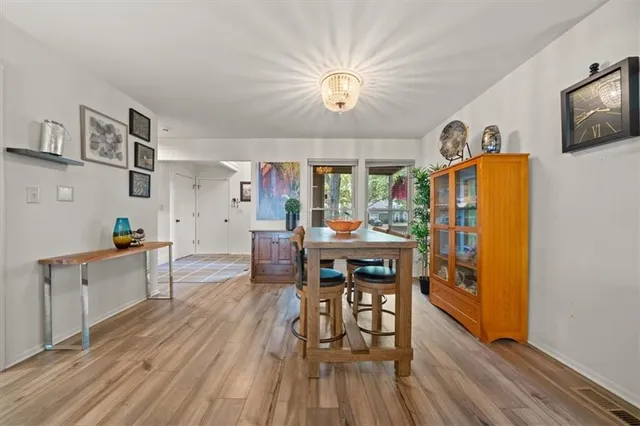 $325,000 | 7913 Colony Lane, Lenexa, KS 66215