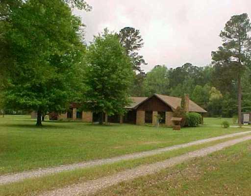 835 Hooper Road Pineville, LA 71360 - Photo 1 of 9 Gallery Image 1
