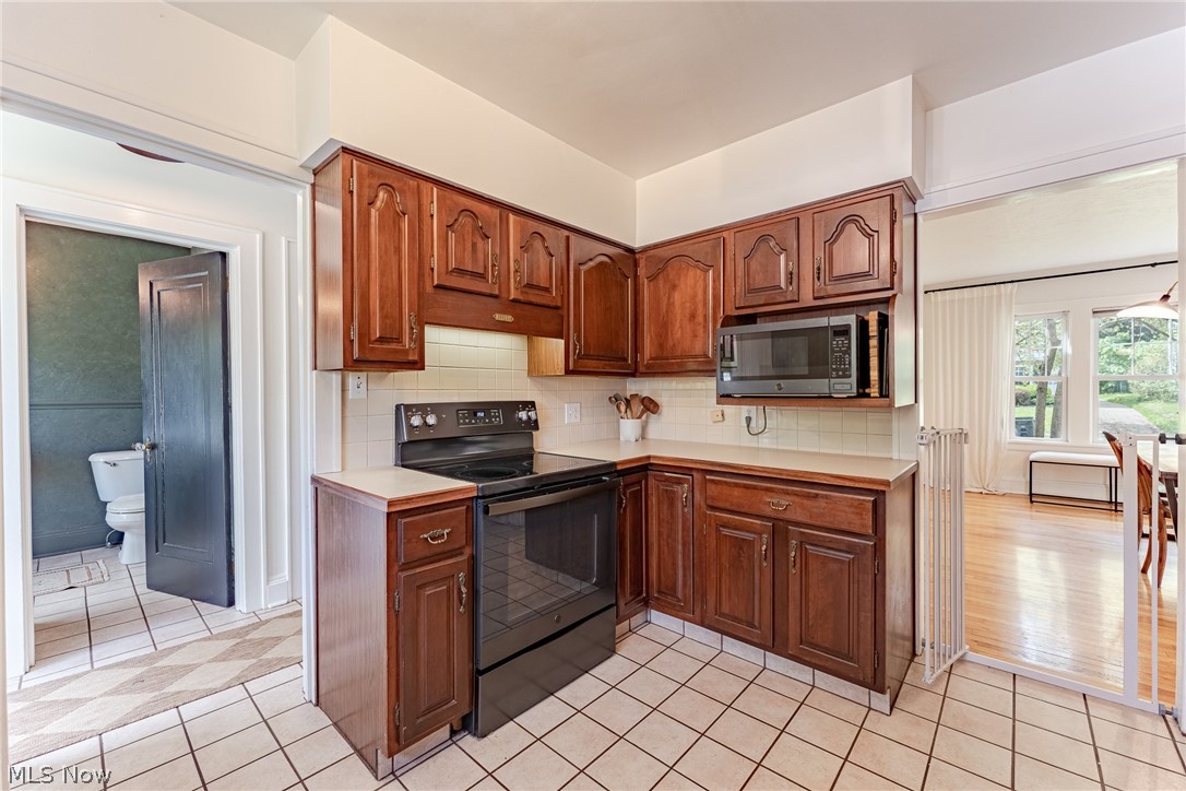 643 Ecton Road Akron, OH 44303 - Photo 15 of 42 Gallery Image 15