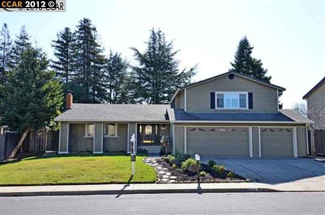 108 Marsh Place San Ramon, CA 94583 - Photo 1 of 1 a front view of a house with a garden