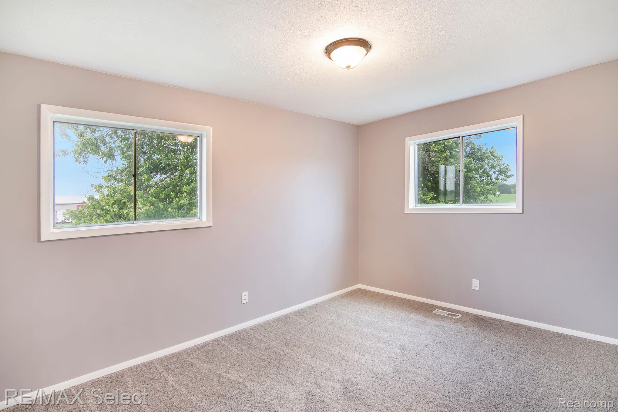 7083 New Lothrop Road New Lothrop, MI 48460 - Photo 18 of 26 Gallery Image 18