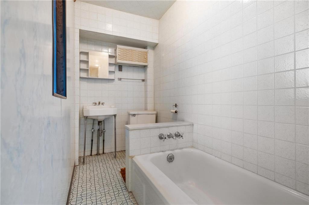 226 South Mathilda Street Pittsburgh, PA 15224 - Photo 23 of 38 Gallery Image 23