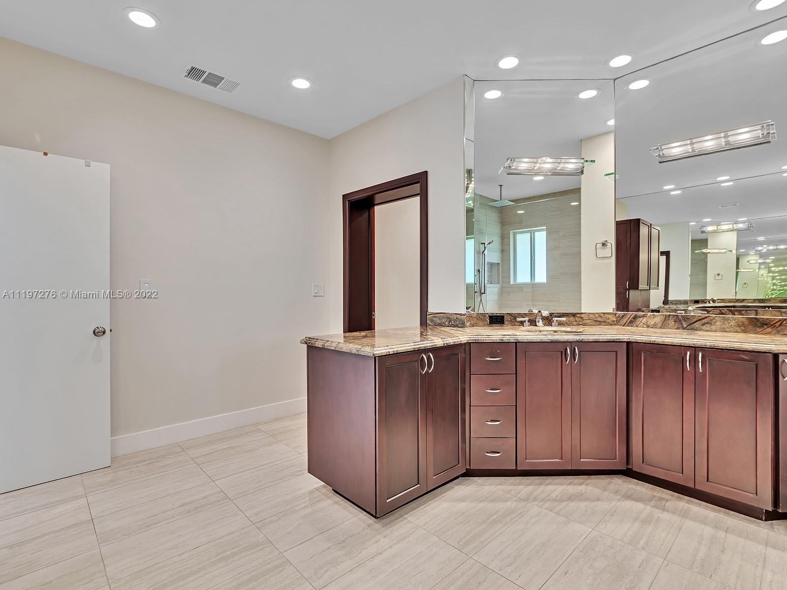 3290 Westminster Drive Boca Raton, FL 33496 - Photo 40 of 87 Gallery Image 40