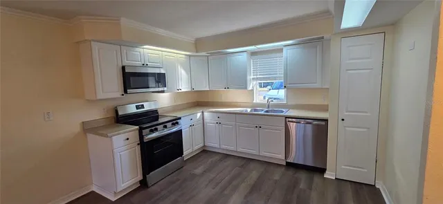 $269,900 | 517 Garden Drive South, Lakeland, FL 33813