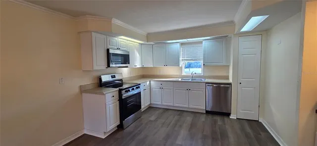 $269,900 | 517 Garden Drive South, Lakeland, FL 33813