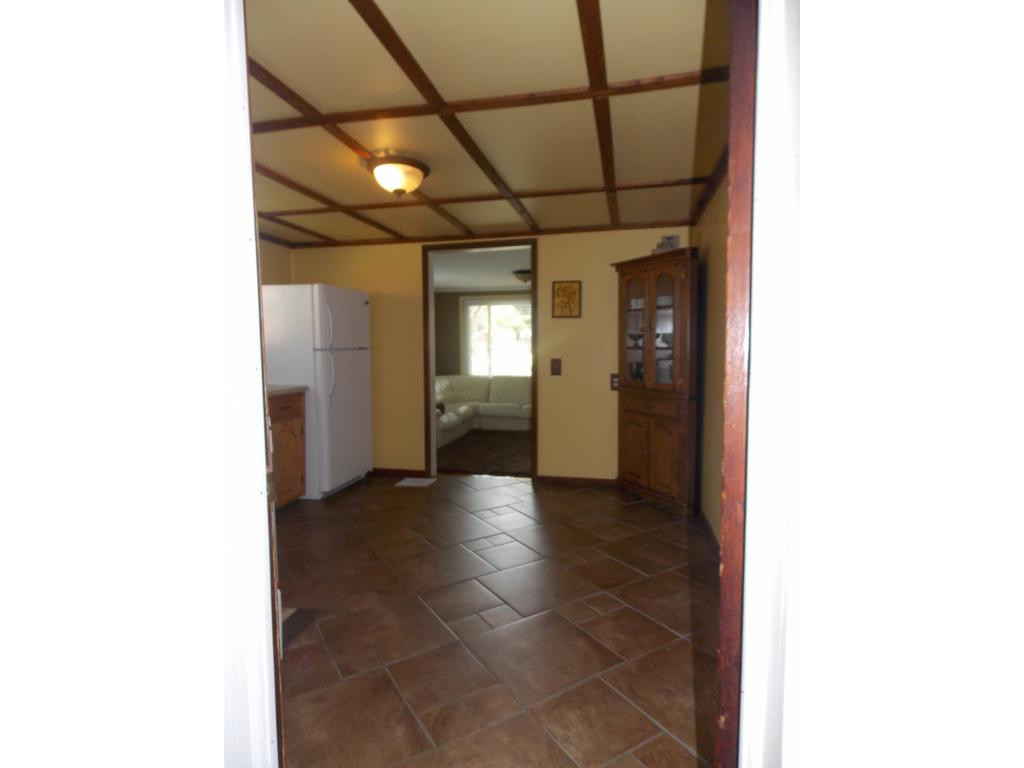 4015 Purchase Ridge Road Duffield, VA 24244 - Photo 11 of 26 Enter into kitchen