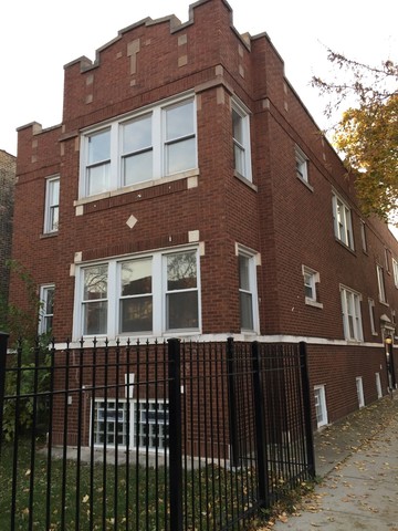 4701 West Barry Avenue, Unit 2B Chicago, IL 60641 - Photo 1 of 10