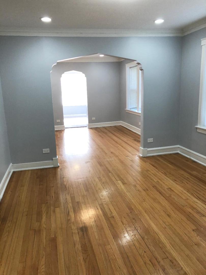 4701 West Barry Avenue, Unit 2B Chicago, IL 60641 - Photo 9 of 10
