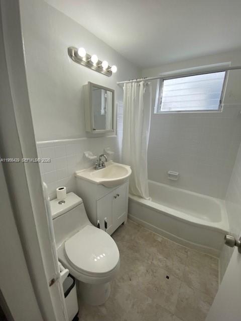 8132 Harding Avenue, Unit 7 Miami Beach, FL 33141 - Photo 7 of 30