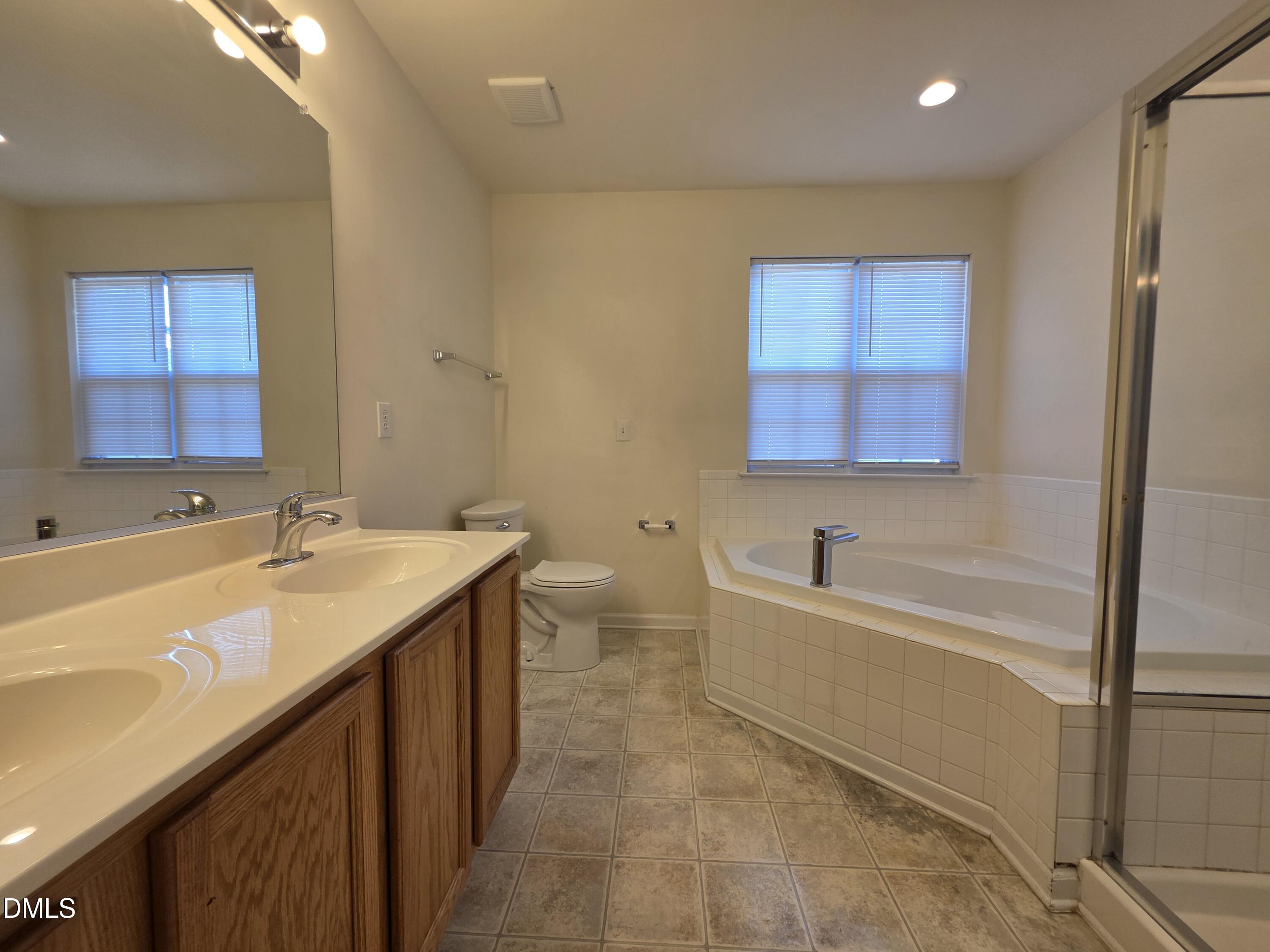 5051 Neuse Commons Lane Raleigh, NC 27616 - Photo 15 of 25 20260820_105858