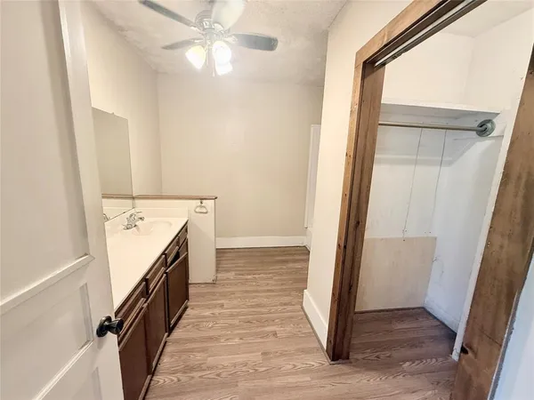 $150,000 | 302 West Orville Street, Wills Point, TX 75169