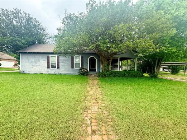 $150,000 | 302 West Orville Street, Wills Point, TX 75169