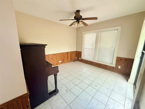 $150,000 | 302 West Orville Street, Wills Point, TX 75169