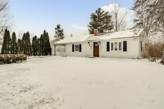 132 Croyden Terrace Springfield, MA 01104 - Photo 2 of 23 Gallery Image 2