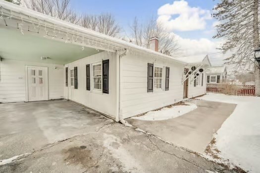 132 Croyden Terrace Springfield, MA 01104 - Photo 5 of 23 Gallery Image 5