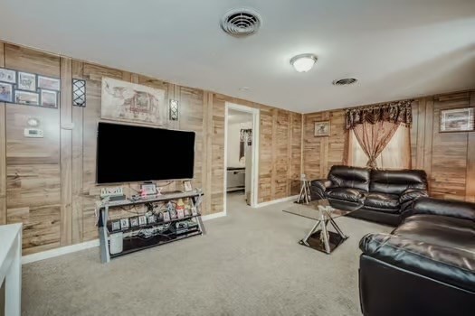 132 Croyden Terrace Springfield, MA 01104 - Photo 8 of 23 Gallery Image 8