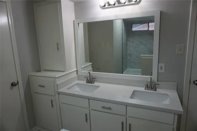 $1,500 | 1915 Normal Park Drive, Unit A, Huntsville, TX 77340