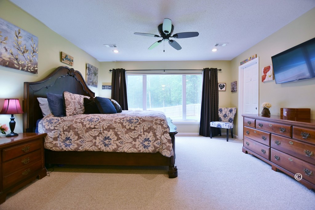 1968 Hadley Road Pine Mountain, GA 31822 - Photo 18 of 59 Master Bedroom