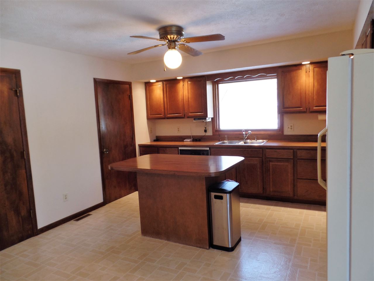 63766 Pine Road North Liberty, IN 46554 - Photo 14 of 36