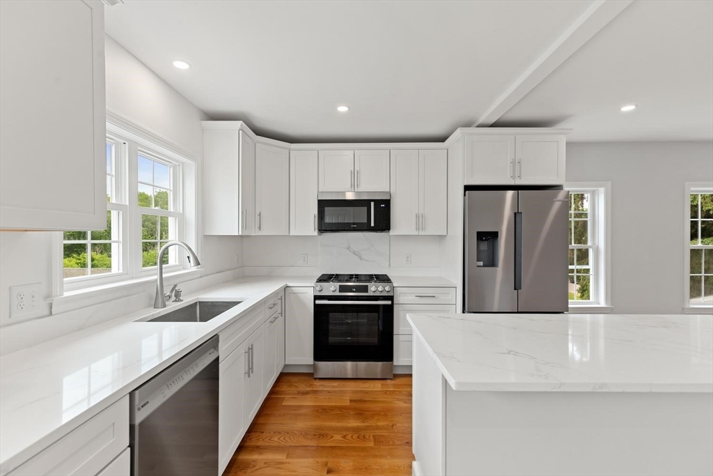 63 Pleasant Street, Unit 2 Rowley, MA 01969 - Photo 4 of 24