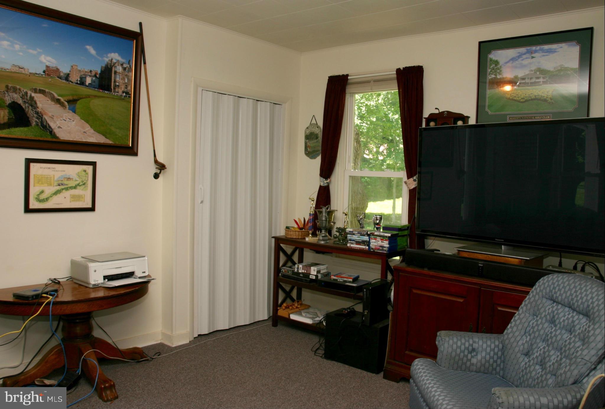 1551 Emory Church Road Upperco, MD 21155 - Photo 6 of 28 Family Room