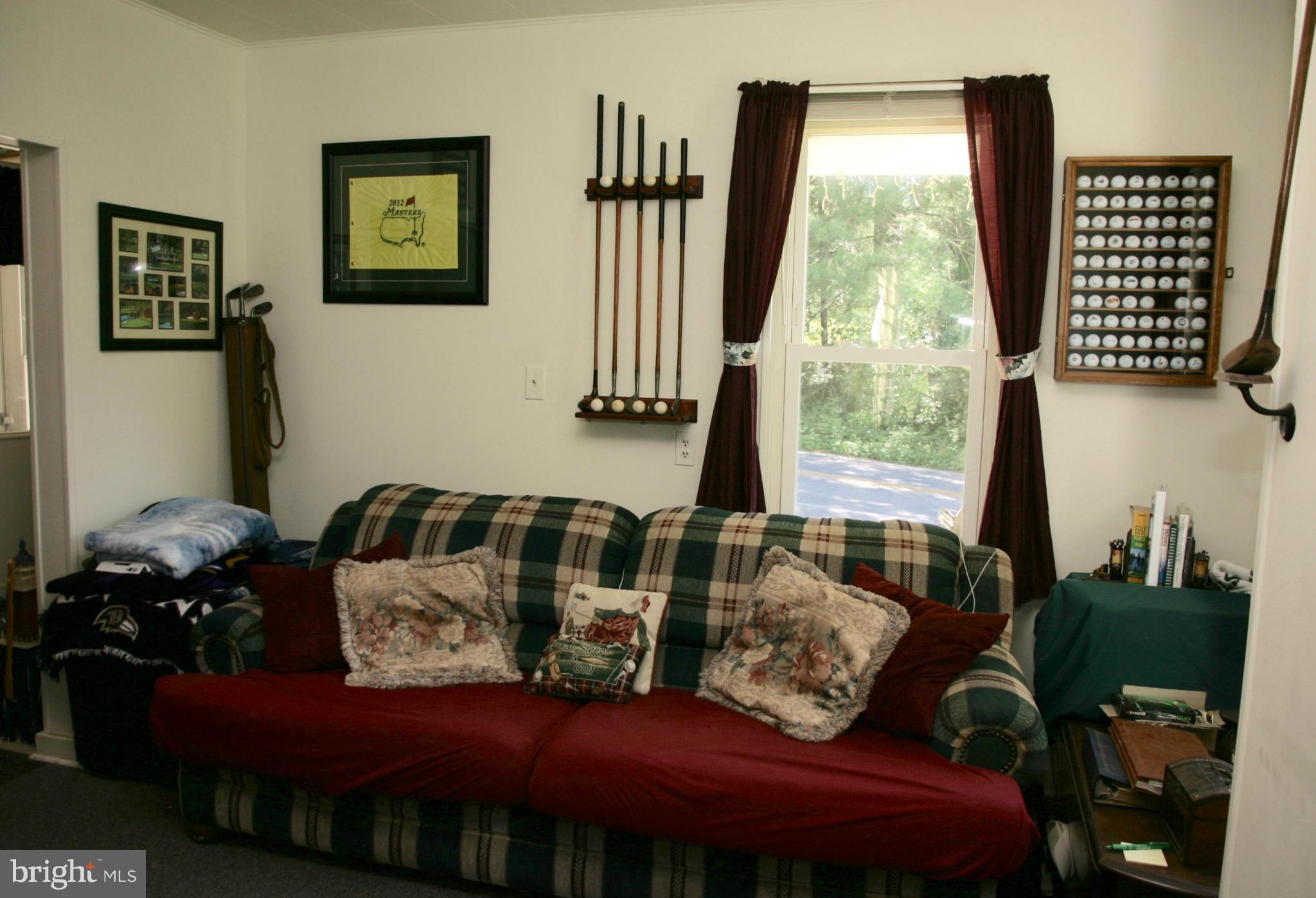 1551 Emory Church Road Upperco, MD 21155 - Photo 9 of 28 Family Room