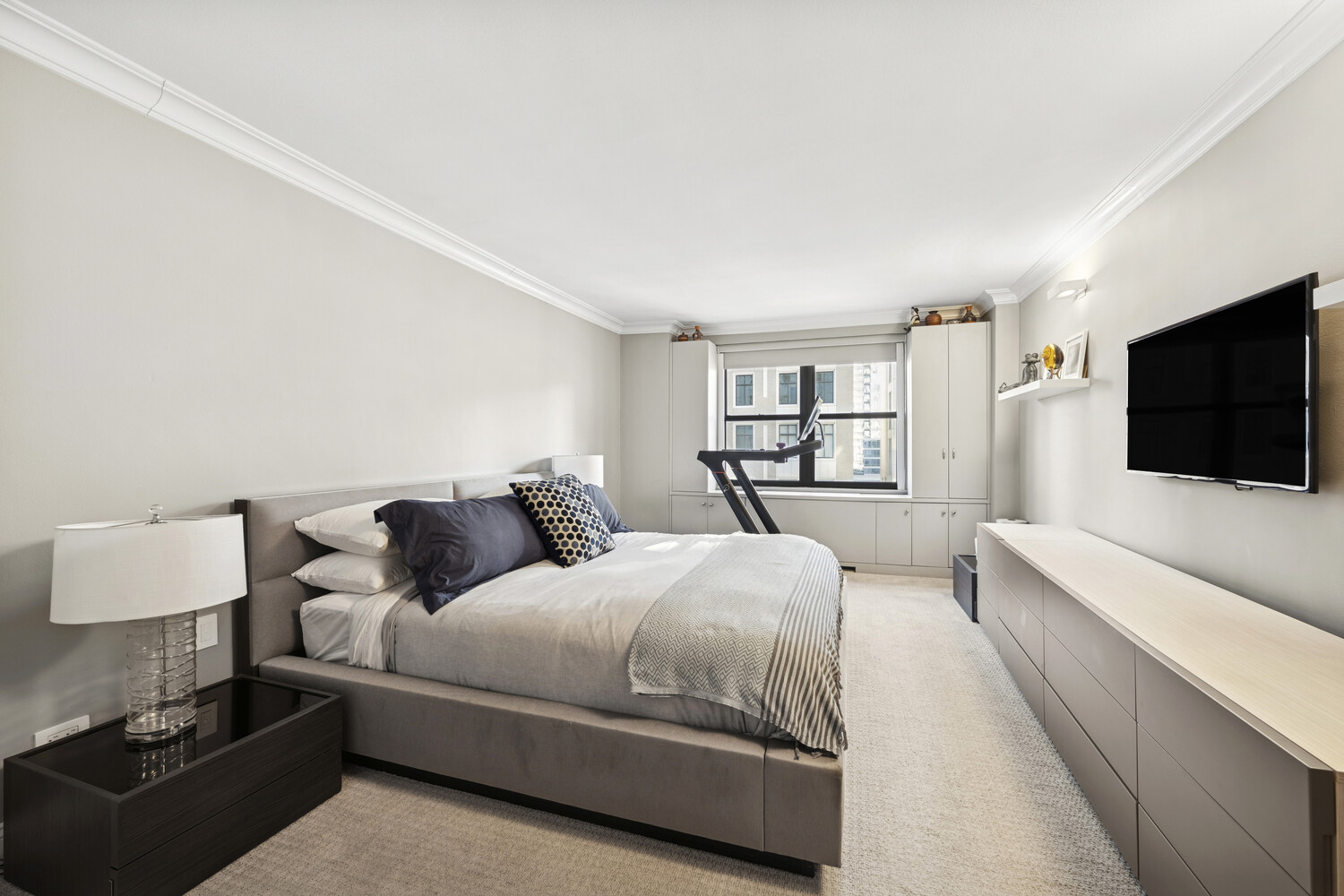 196 East 75th Street, Unit 12E Manhattan, NY 10021 - Photo 5 of 7