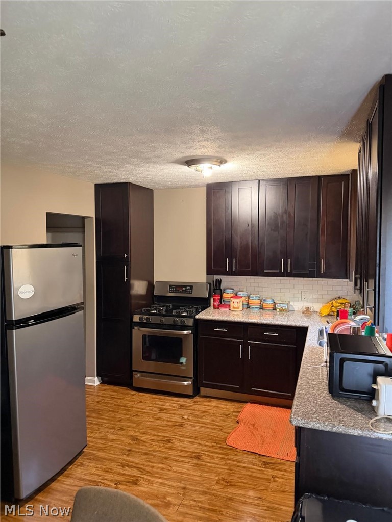 5141 Bridgewater Road Lyndhurst, OH 44124 - Photo 15 of 41