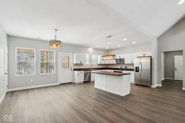 $425,000 | 1618 North Molala Trail, Greensburg, IN 47240