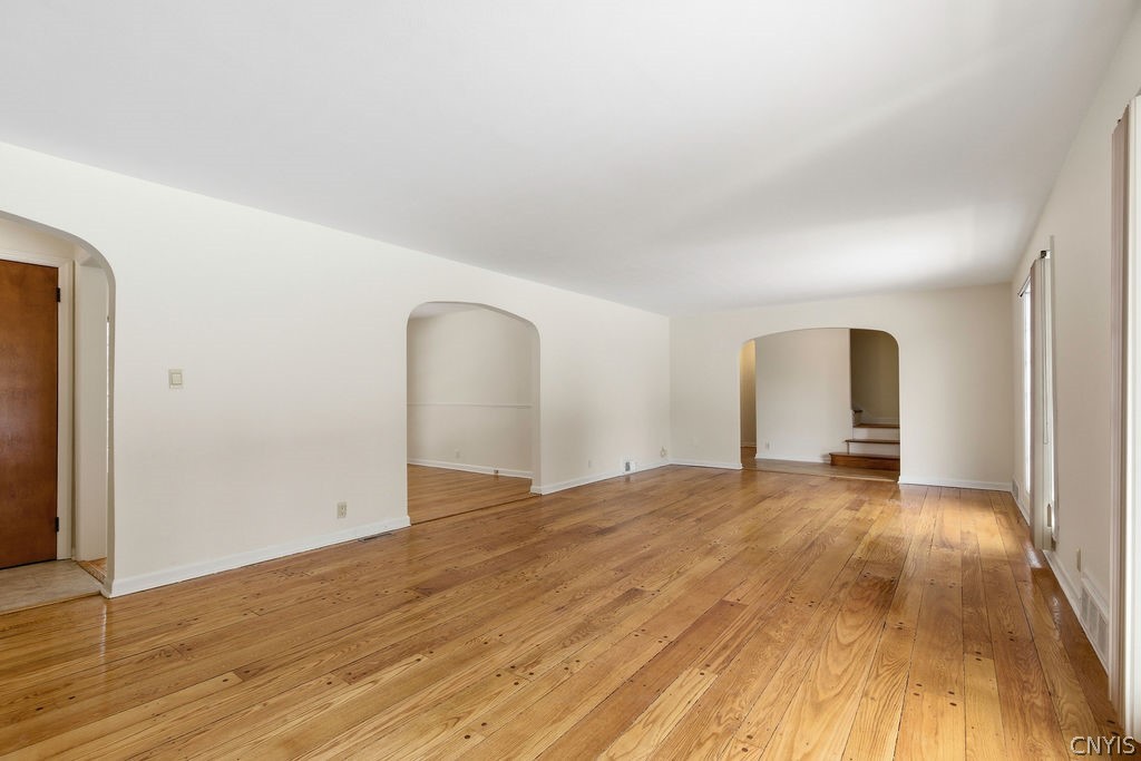 111 Fiordon Road De Witt, NY 13214 - Photo 16 of 48