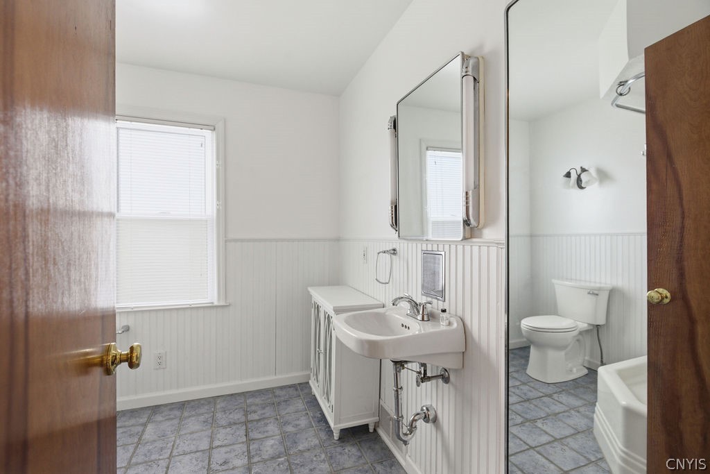 111 Fiordon Road De Witt, NY 13214 - Photo 32 of 48