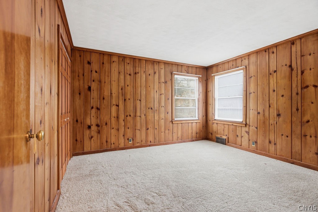 111 Fiordon Road De Witt, NY 13214 - Photo 34 of 48