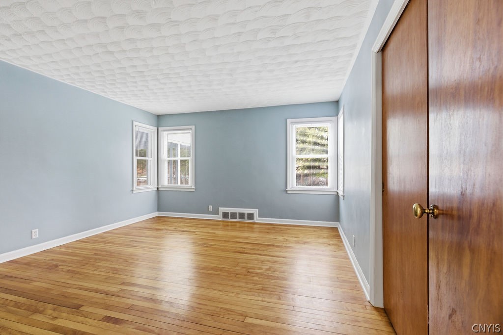 111 Fiordon Road De Witt, NY 13214 - Photo 35 of 48