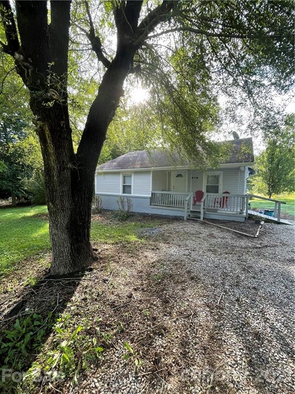 6353 Harmony Grove Road Nebo, NC 28761 - Photo 4 of 16 Gallery Image 4