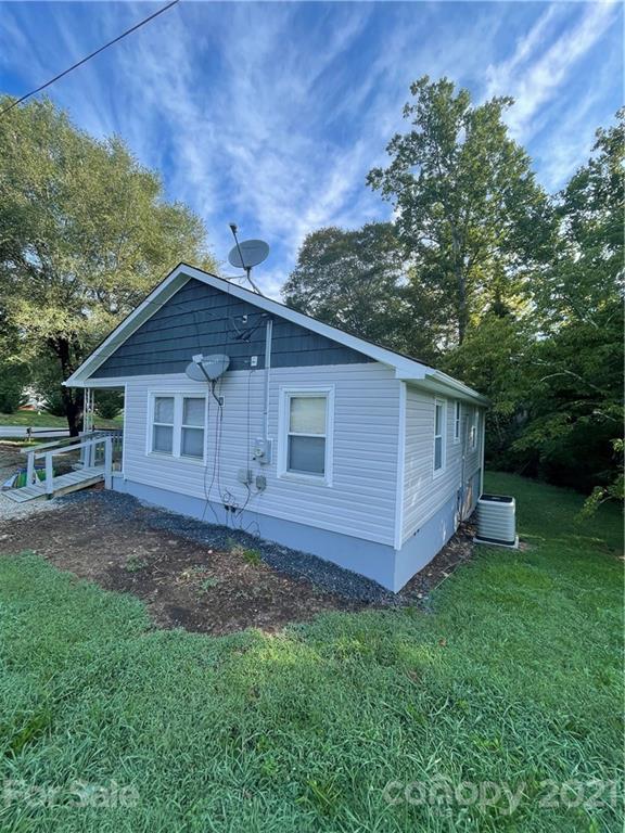 6353 Harmony Grove Road Nebo, NC 28761 - Photo 5 of 16 Gallery Image 5